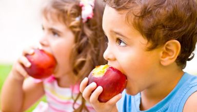 alimentacao-das-criancas-alerta-8-cuidados-que-você-tem-que-ter