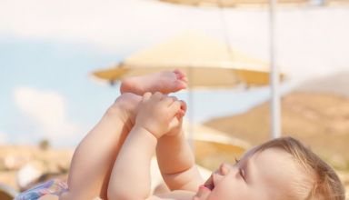 Pele do bebê na praia quais são os cuidados?