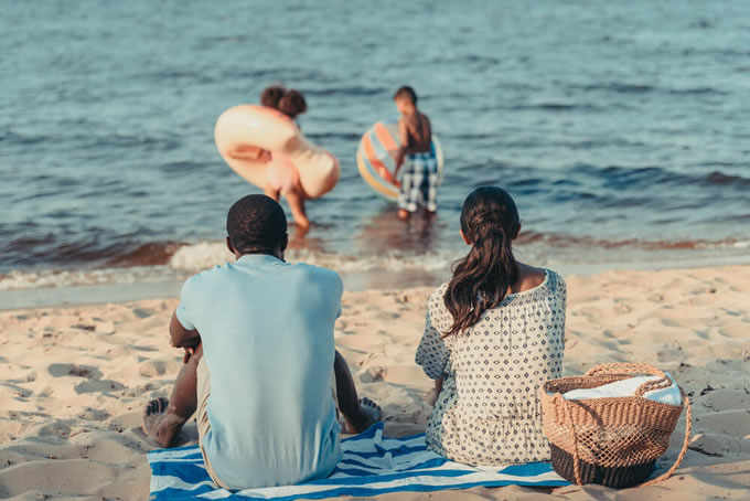 necessaire-da-praia-o-que-nao-pode-faltar