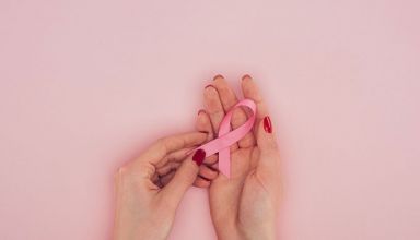 fique-atenta-aos-sintomas-do-cancer-de-mama-(1)