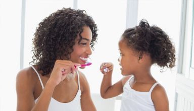 como escolher escova de dente